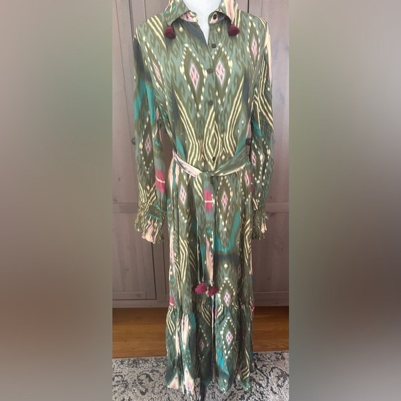 Figue Dresses & Skirts - Figue , Elegant Green Patterned Maxi  Dress, size M